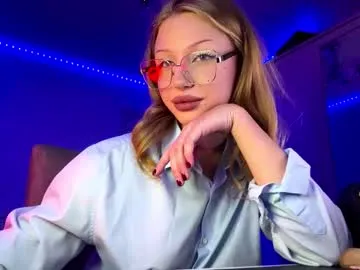 stepheniesemans — goal: Lick my plump lips sexily, looking into your soul  Second stream #18 #new #blonde #skinny #teen  [22 tokens remaining]