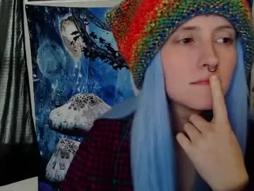 stormythunder — helloooo #stoner #hippie #browneyes #pale #brownhair