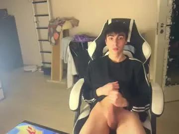 stralght_twinks on Chaturbate