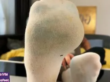 strupedsunicorns — Current Goal: Make me happy at 8000 tokens -- #feet #ass #bbc #cute #mistress