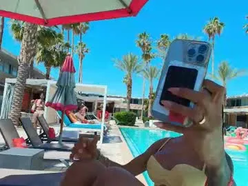 sweetlaurasaenz from Chaturbate