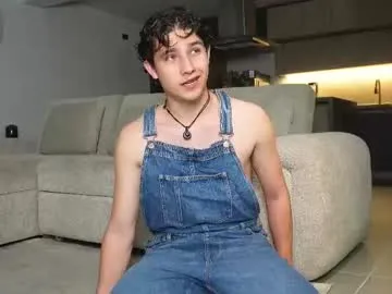 theohawke_ — want to be my valentines today? // GOAL: Make my ass tingle [867 tokens left] #teen #lovense #bigcock #feet #socks