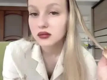 toimalahan — GOAL:Welcome to my first day:) Welcome to my first day! #new #18 #bigboobs #young #shy [15 tokens remaining]