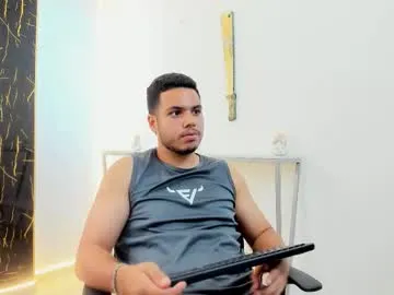 trevor_ash — CUM   #straight #latino #shy #cum #young [499 tokens remaining]