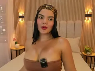 valentina_449340 — Let's have a nice time!!  Today its a Good Day  - Goal: Pillow hump (10 mins)  Slow grind just for youpunish mee Tips -- 38, 222, 333 [922 tokens left] #bigboobs #fit #latina #squirt #lovense