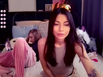 valorant_baby — show your butt in panties  #blonde #shy #18 #new #lovense [333 tokens remaining]