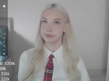 vickyfuckingdoll — Multi Goal: sex machine on ^^  <3 private is open :) [9635 tokens left] #cosplay #ahegao #hairy #anal #18