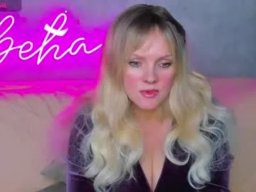 victoria_nelson — GOAL: breast massage [0 tokens remaining] Welcome to my room! #new #milf #mature #bigboobs #bigass