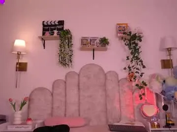 violeth___ on Chaturbate