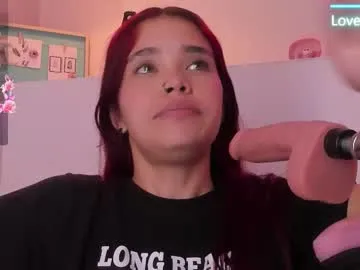 violeth_hill — GOAL: show tits + oil in feet [111 tokens remaining] let's have fun papi. My favorite patterns 98,114,222,555,1111  #fuckmachine #18 #deepthroat #teen #pantyhose