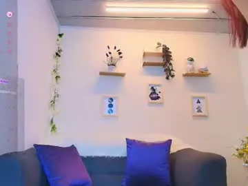 violeth_rosse_ on Chaturbate