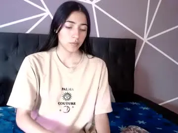 violett1126 — GOAL: Stand up & show outfit  [55 tokens remaining] shy cute girl exploring slowly... be sweet with me  #teen #skinny #petite #daddysgirl #18