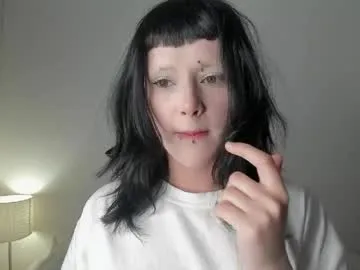 wash_girl — GOAL: MY FIRST DAY^^Get my T-shirt wet [25 tokens remaining]  Welcome, this is my first day help me make 10 #new #bigass #18 #shy  #young