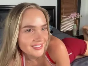 xo_madeline — will you stay until i'm all yours?  x  goal: backward bra #new #18 #teen #bigboobs #bigass [999 tokens remaining]
