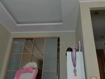 yaraliebe from Chaturbate