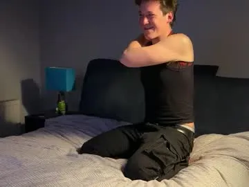 yournewfavourite — british daddy italian boy #uncut #smoke #dadbod