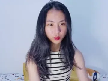 yoursweetestkiwi from Chaturbate