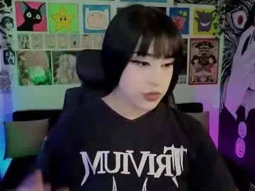 yuhwa —   [300 tokens left]   Hii , Red days :(      #smoke  #squirt   #smalltits  #cosplay  #tattoo 