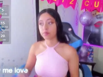 zoe_connor19 on Chaturbate