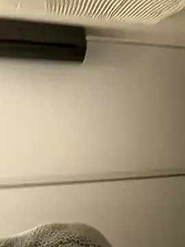 -AngelAri- model from StripChat