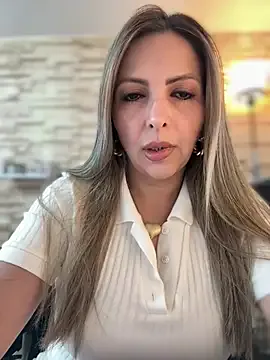 _Abril-Office1 — REAL BLOW JOB MY BOSS / CUMSTOM FACE TIC