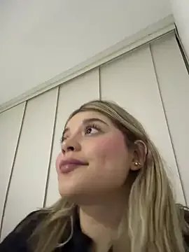 _Alicee_1 from StripChat is Freechat