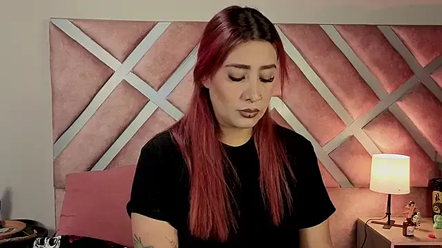 _kelly_hous36 on StripChat