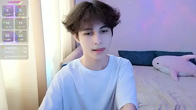 _LukaHayes_ from StripChat