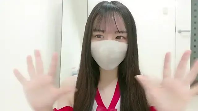 _Mia_land_ on StripChat