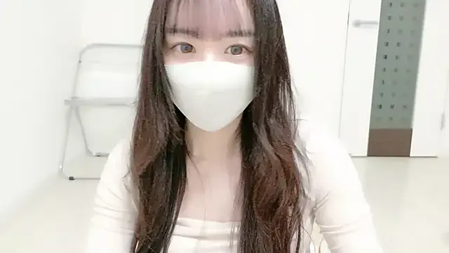 _Mia_land_ on StripChat