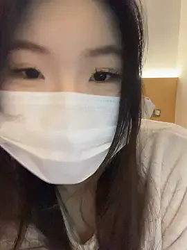 _xiaoxinxin_ on StripChat