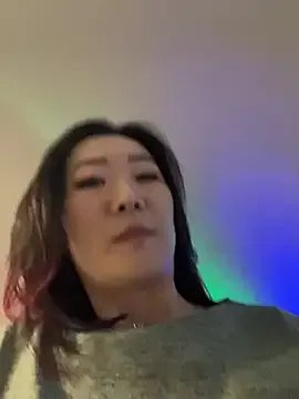 AikoYamada from StripChat is Freechat