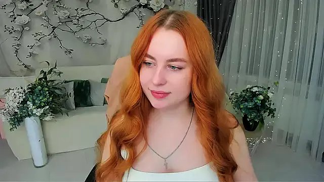 AirySilhouette from StripChat is Freechat