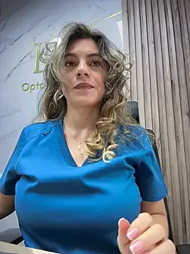 alicee16 from StripChat