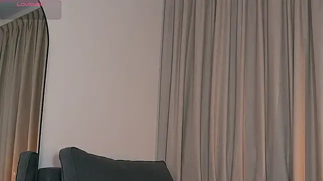 Alison_Miller9 — Get naked + fingering pussy