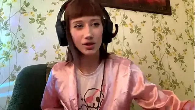 AmeliaHaper — cute hair play