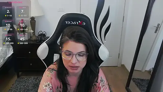 AmyPure_ — show you my sweet juicy pussy open