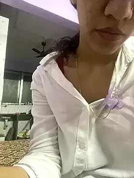 Anaya77 model from StripChat