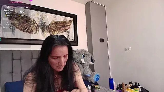 Andre_cloefoxx_ from StripChat is Freechat