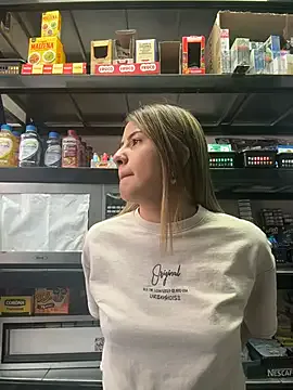 Andrea_19blonde — Show bobis oil