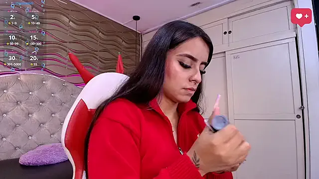 Andreita_Jones — send video fisting