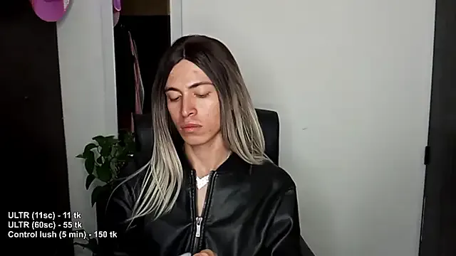 Andy_Roses on StripChat