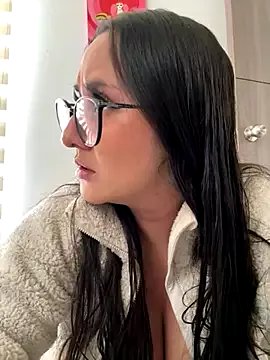 anli5 from StripChat is Freechat