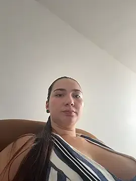ava_blue on StripChat