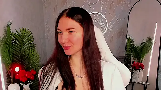 babyisperfect — topless + tease close up