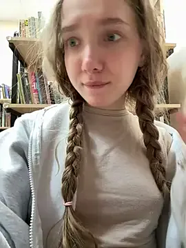 bambi_lu on StripChat