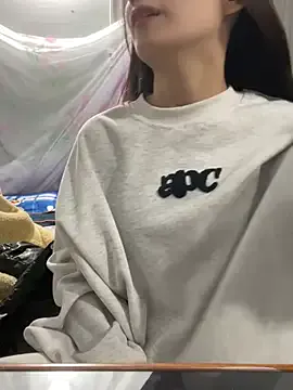 berry_alma06 on StripChat