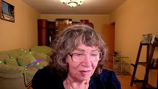 Betty_Brick on StripChat