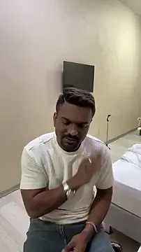 bhagihero — show ass hole