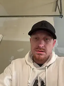 StripChat bigred0808 is Freechat bigred0808 — EMPTY MY TANK!!